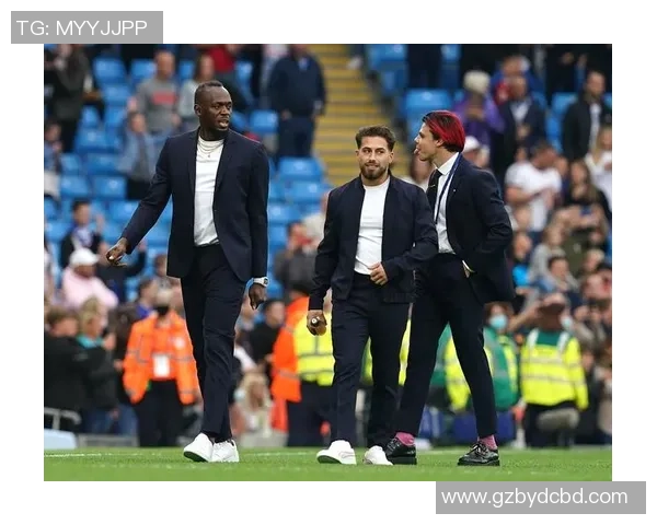 因伤退役的足球明星们如何面对人生转折与新挑战